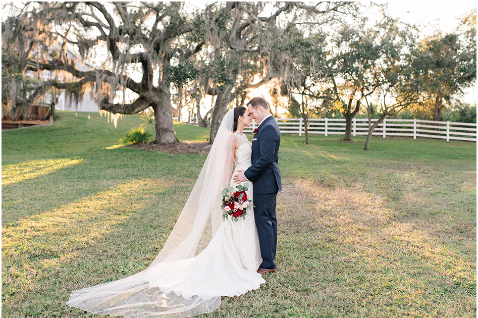 Winter Up the Creek Farms Wedding | Lisa Marshall Photography